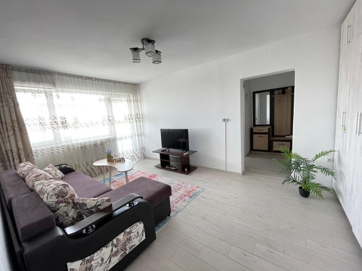Elite Apartment Targoviste Ngoại thất bức ảnh