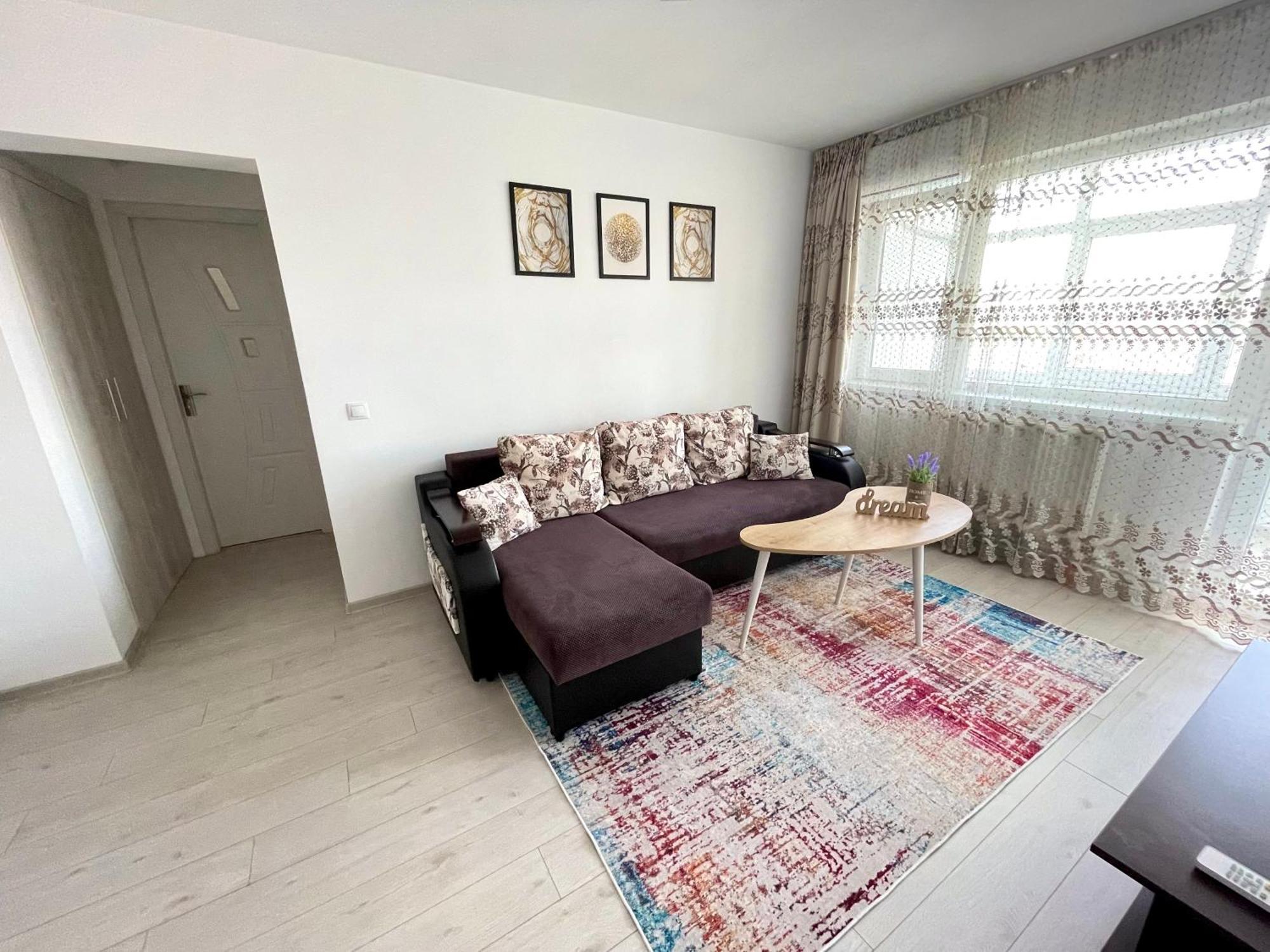 Elite Apartment Targoviste Ngoại thất bức ảnh